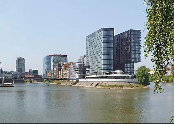 Medienhafen Apartment Direkt Am Zentrum